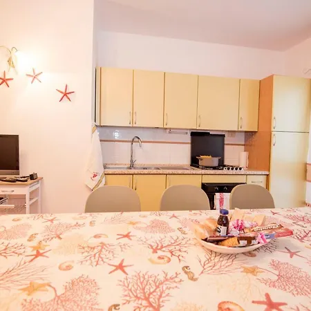 Апартаменты Mirice Vacanza Vignola Mare