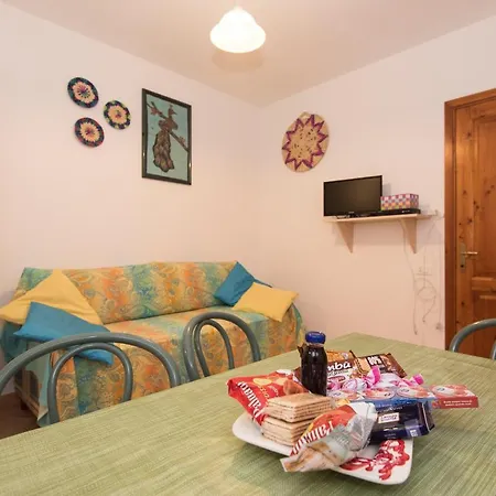 Mirice Vacanza Apartment *