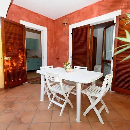 Mirice Vacanza Apartament *